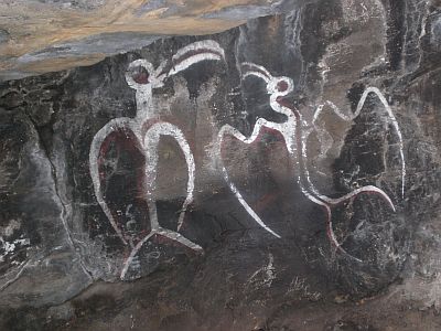 Ancient cave paintings in Orongo