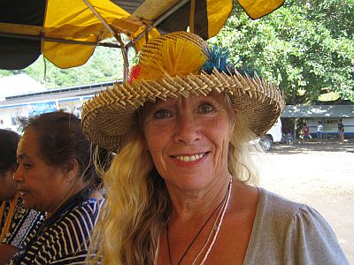 Carolina with a hat from Niue